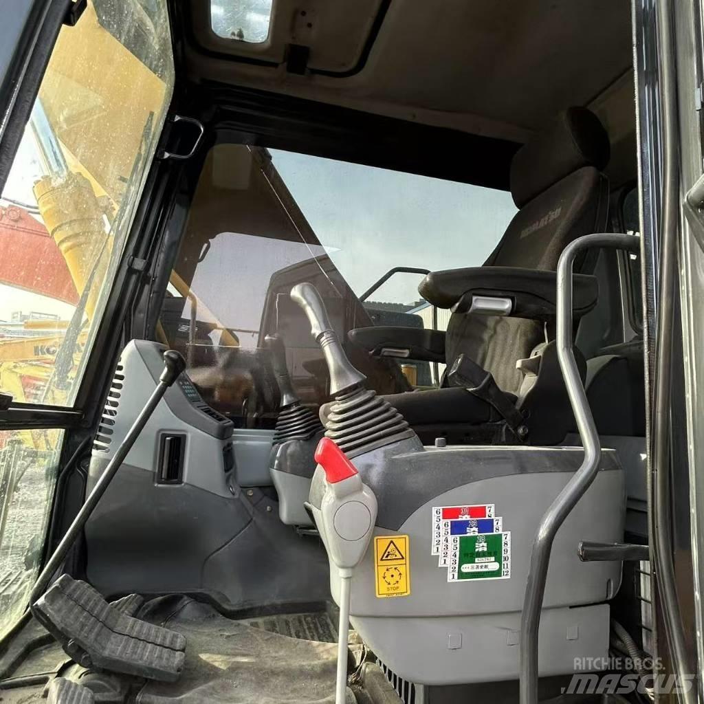 Komatsu 160-7 Pelle sur chenilles