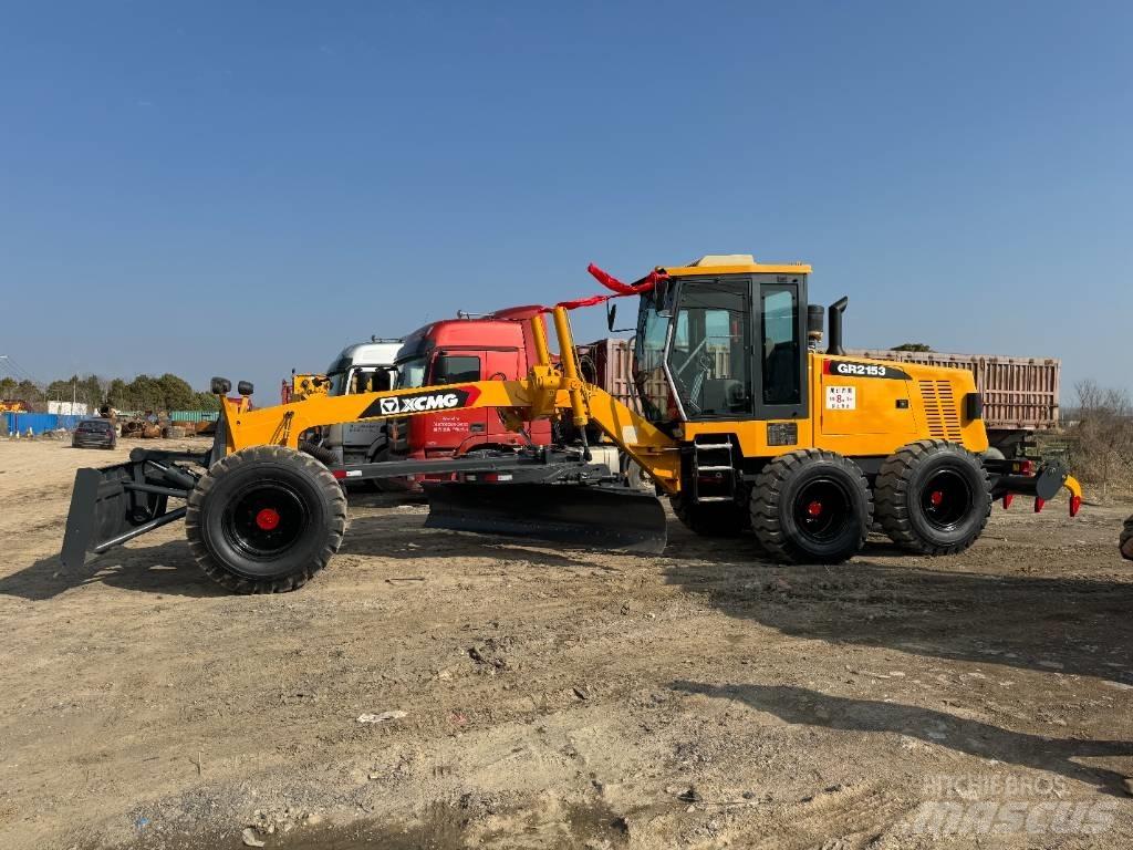 XCMG GR 2153 Niveleuse
