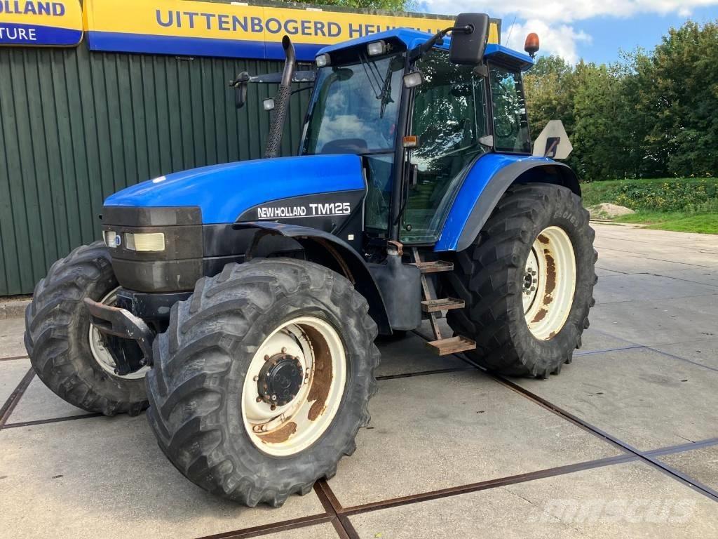 New Holland TM 125 Tracteur
