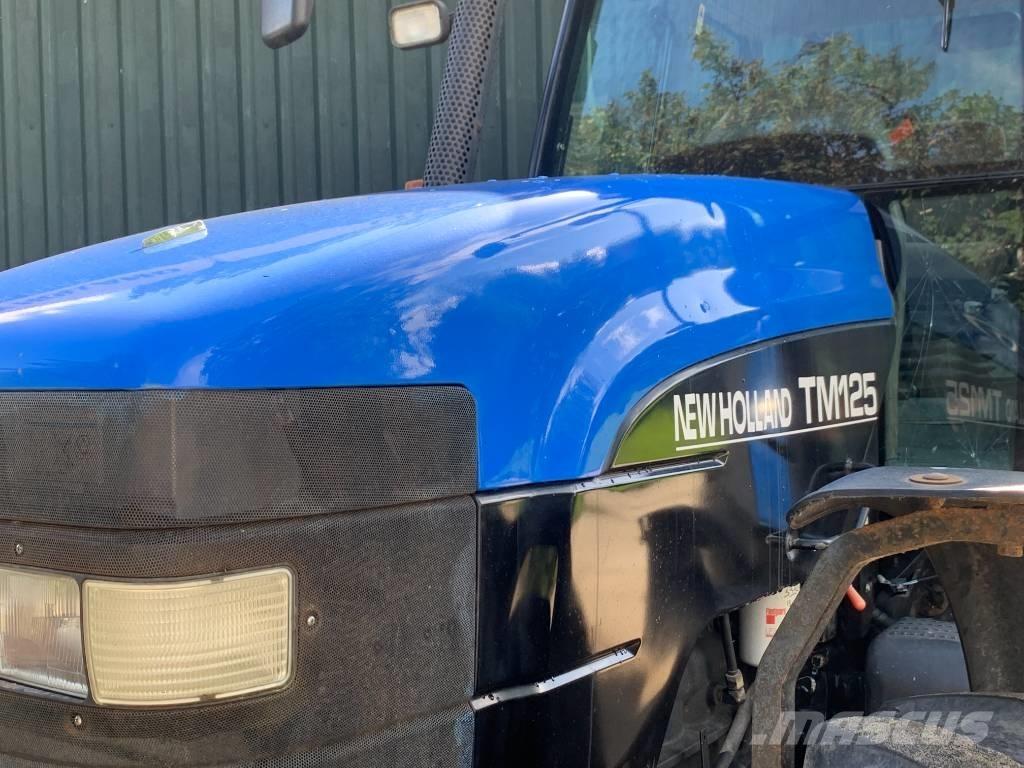 New Holland TM 125 Tracteur
