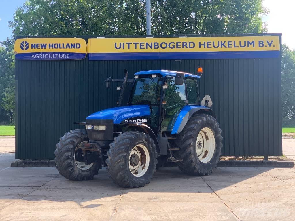 New Holland TM 125 Tracteur