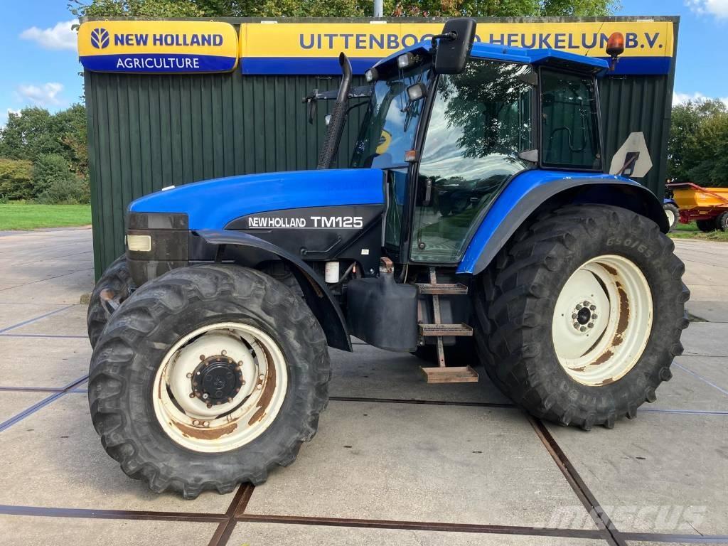 New Holland TM 125 Tracteur