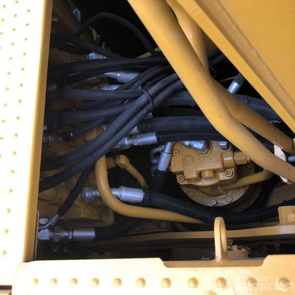 CAT 312 D L Pelle sur chenilles