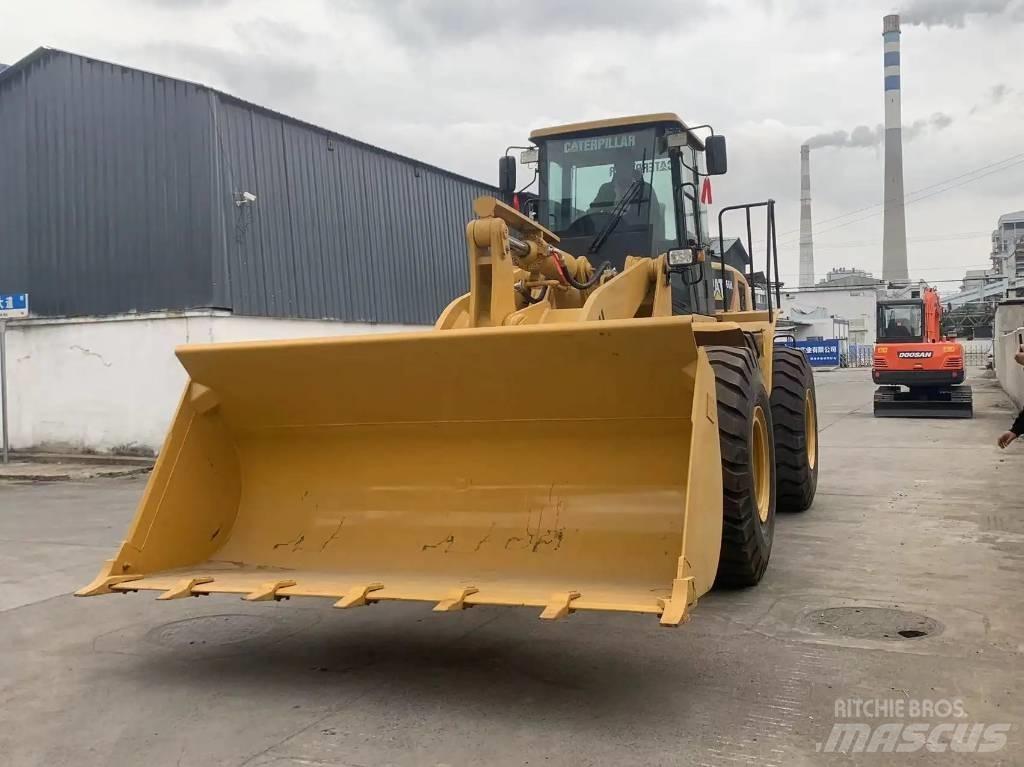 CAT 966 H Chargeuse sur pneus