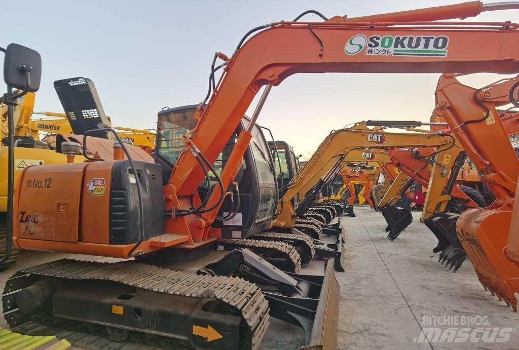 Hitachi ZX 70 Pelle sur chenilles