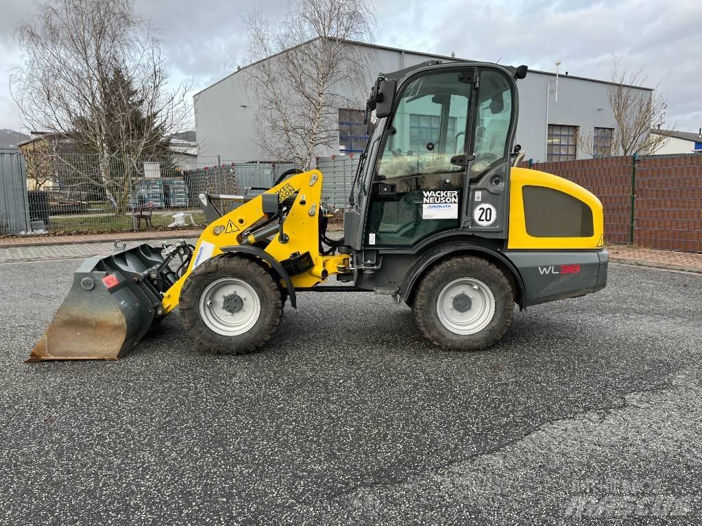 Wacker Neuson WL 38 Chargeuse sur pneus