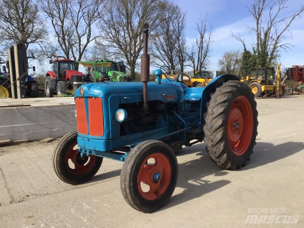 Fordson Power Major Tracteur
