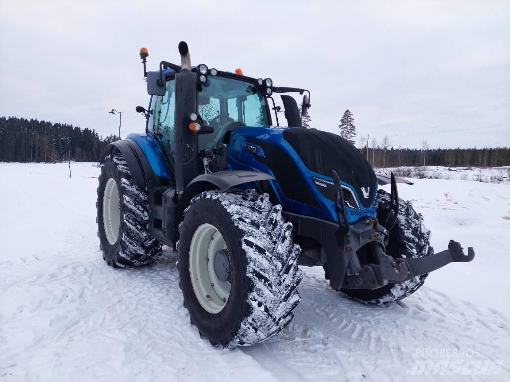 Valtra T 174 VERSU Tracteur