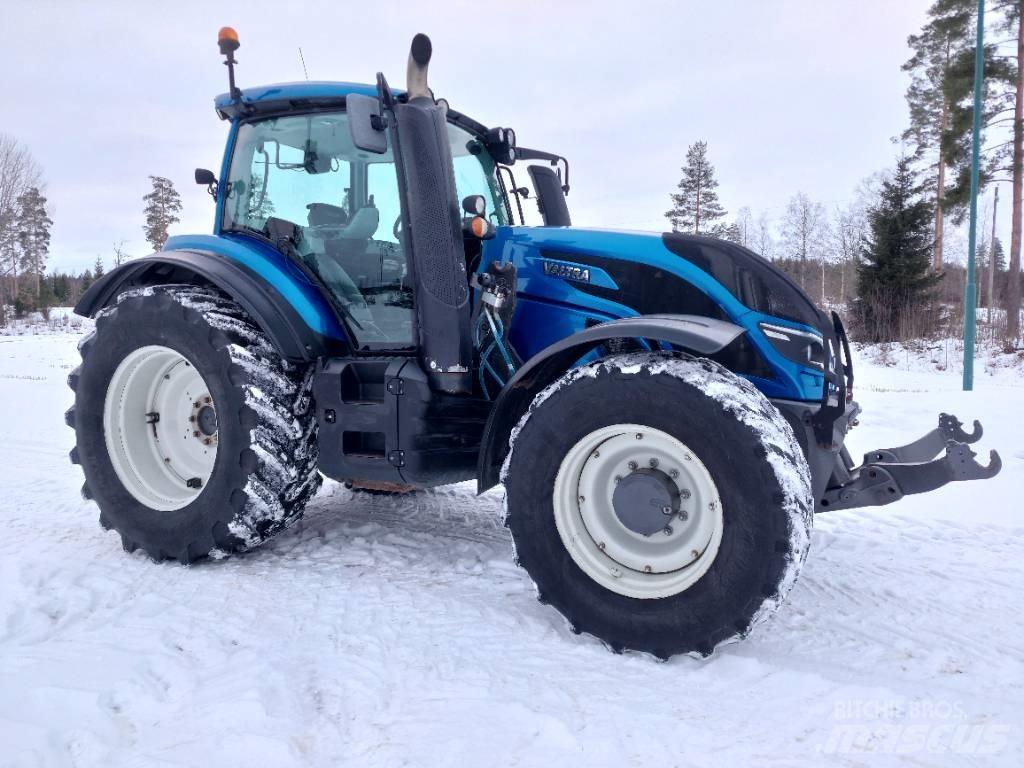 Valtra T 174 VERSU Tracteur