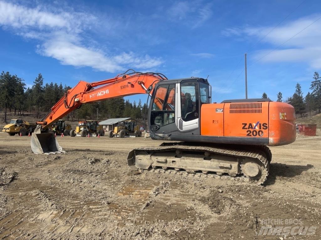 Hitachi ZX 200-3 Pelle sur chenilles