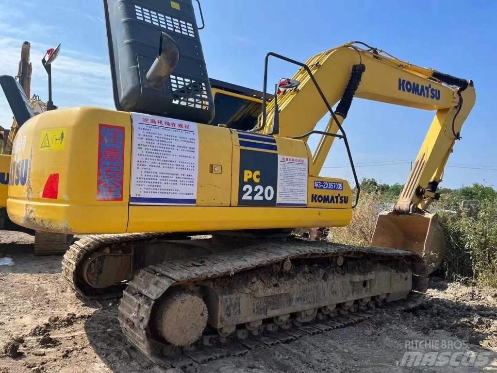 Komatsu PC 220 Pelle sur chenilles