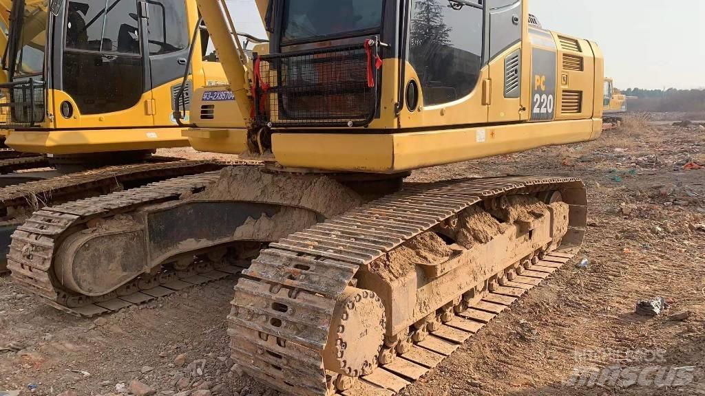 Komatsu PC 220 Pelle sur chenilles