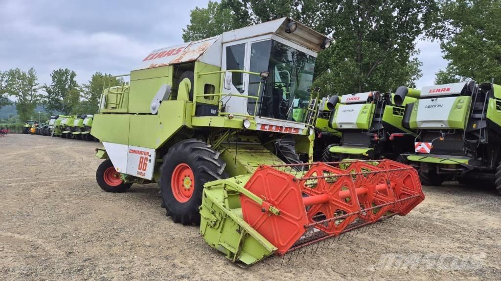 CLAAS Dominator 86 Moissonneuse batteuse