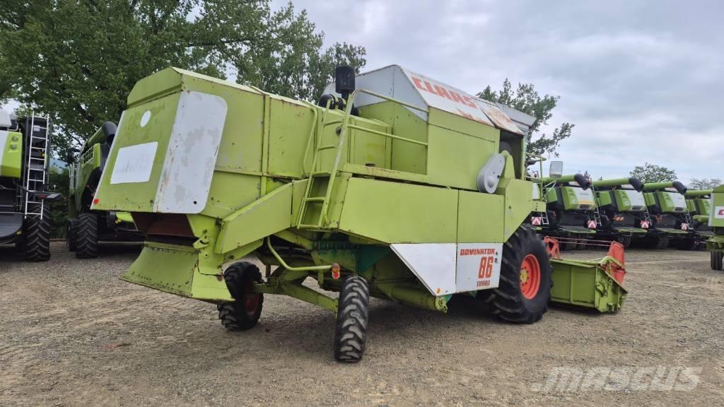 CLAAS Dominator 86 Moissonneuse batteuse