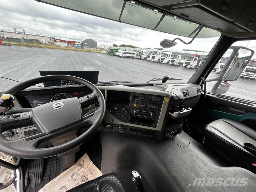 Volvo FM 6X2 Camion multibenne