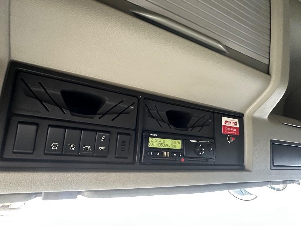 Volvo FMX 540 6x2*4 Camion ampliroll