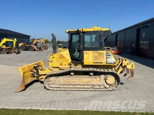 Komatsu D 51 PXi-24 Bouteurs sur chenilles