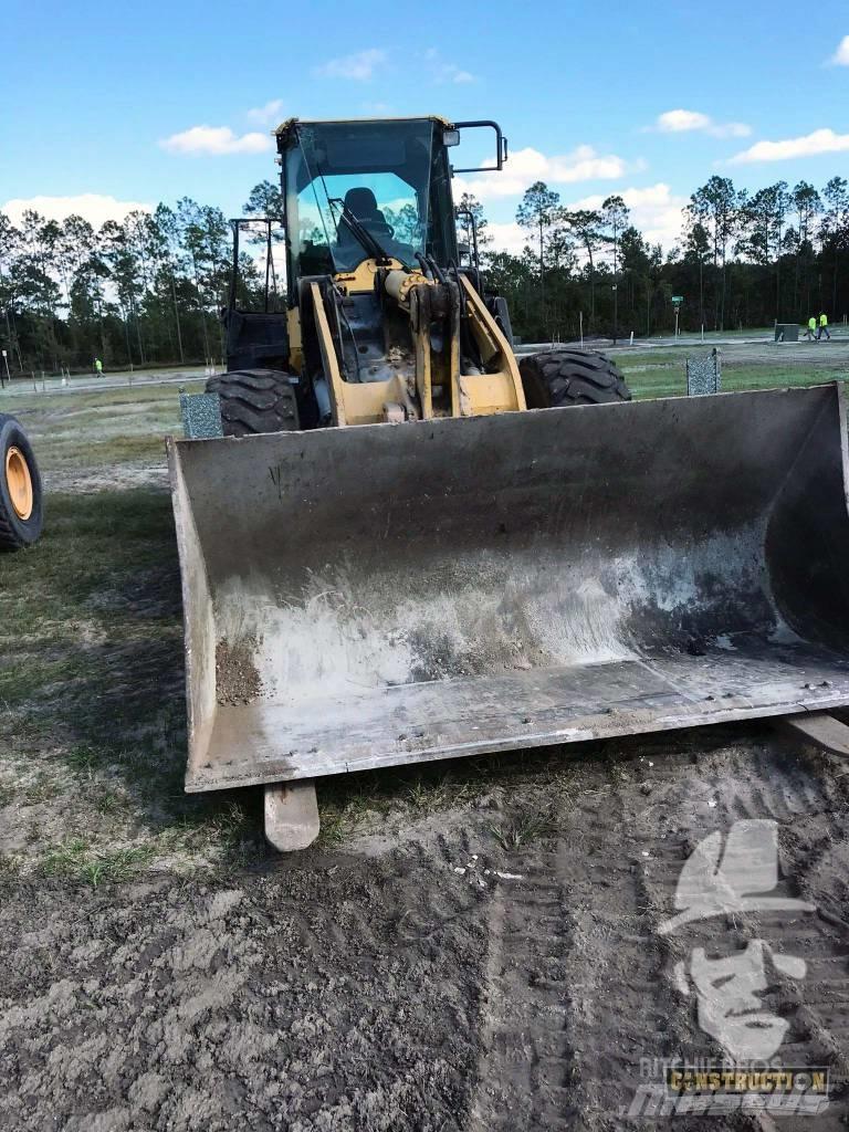 Komatsu WA380 Chargeuse sur pneus