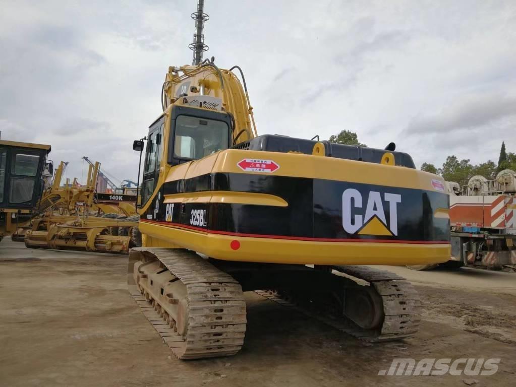 CAT 325 B L Pelle sur chenilles
