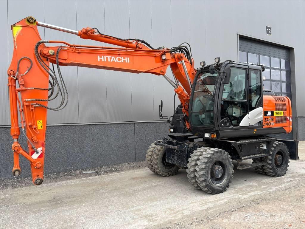 Hitachi ZX 140 W-5B Pelle sur pneus