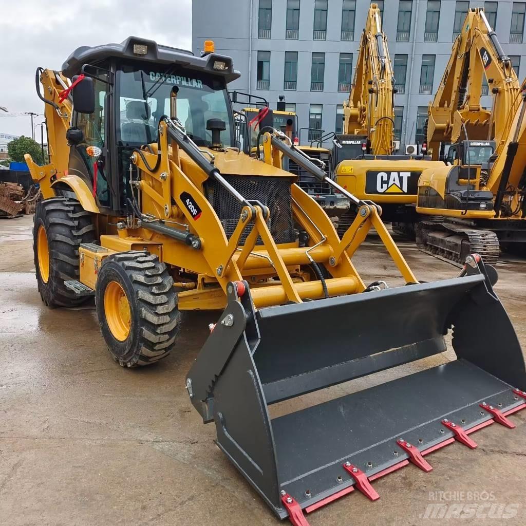 CAT 420 F Tractopelle