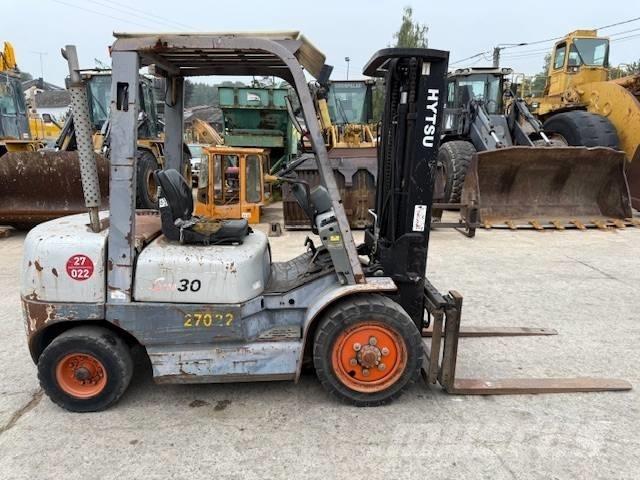Hytsu S100 30 Chariots diesel