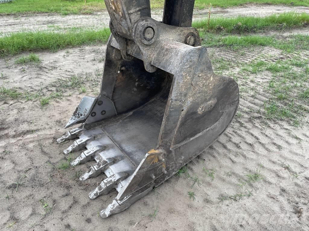 Volvo EC 220 EL Pelle sur chenilles