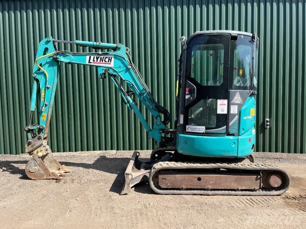 Kobelco SK 28 Mini pelle < 7t