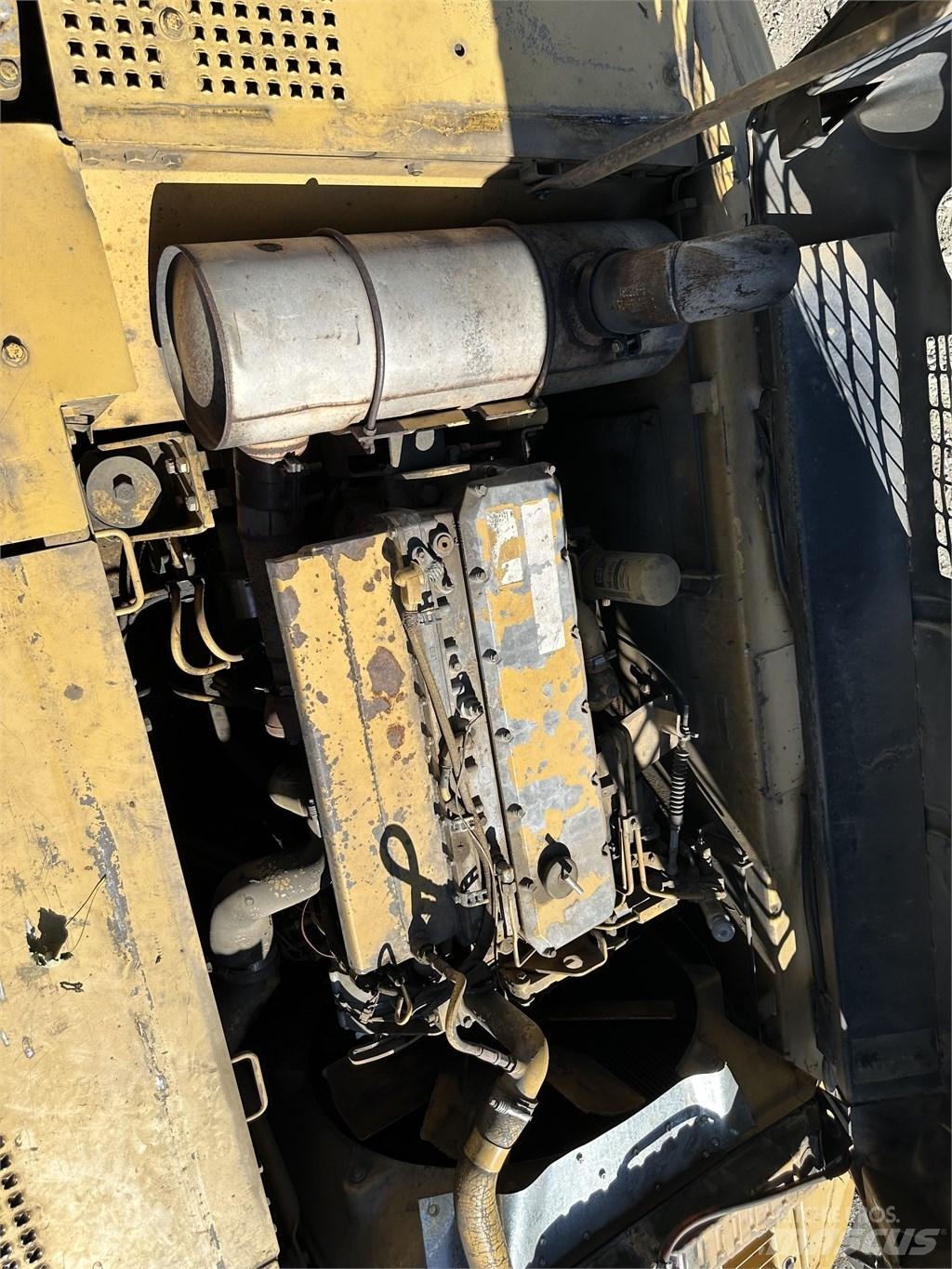 CAT 325BL Pelle sur chenilles