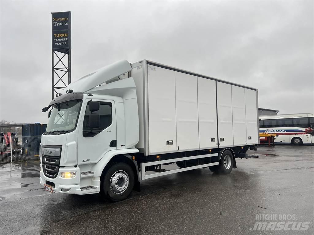 DAF LF 290 FA 4X2 Camion Fourgon