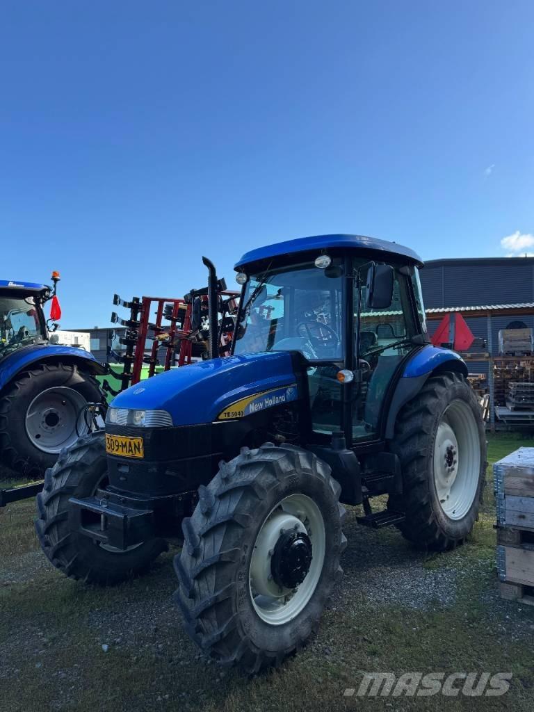 New Holland TD 5040 Tracteur