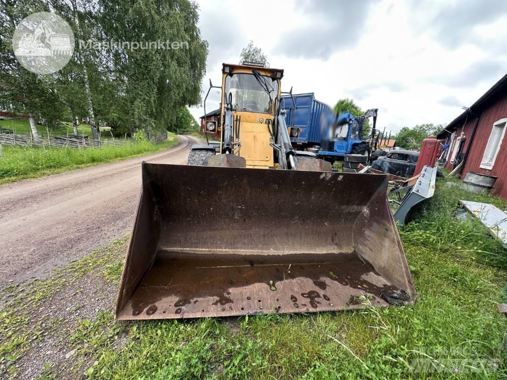Volvo BM 4300 Chargeuse sur pneus