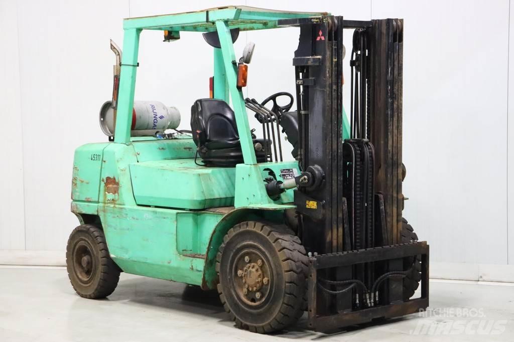 Mitsubishi FG40K Chariots GPL