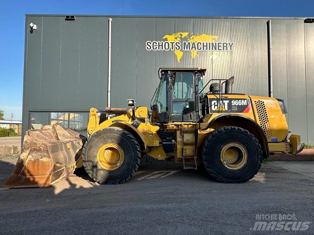 CAT 966 M Chargeuse sur pneus