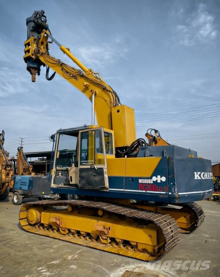 Komatsu PC 200 LC-3 Pelle sur chenilles