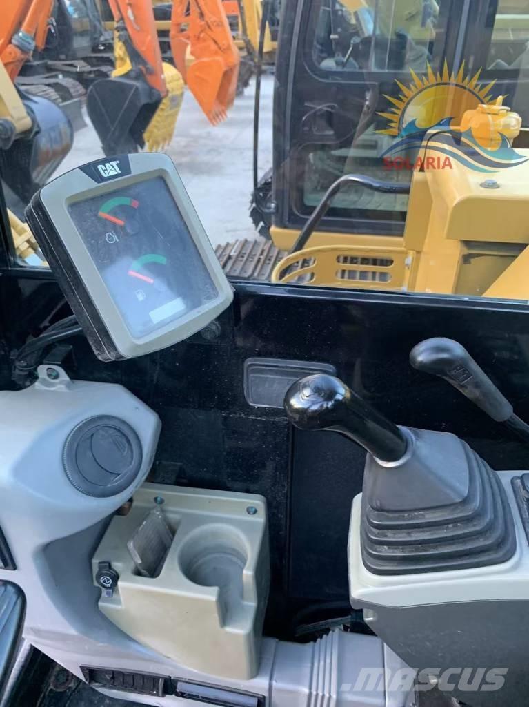 CAT 305.5 E2 Pelle sur chenilles