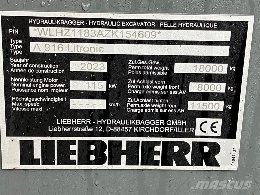 Liebherr A916 Pelle sur pneus