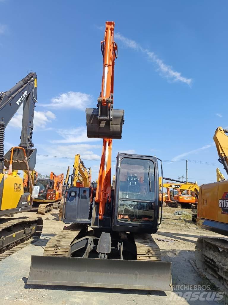 Hitachi ZX 75 Mini pelle 7t-12t