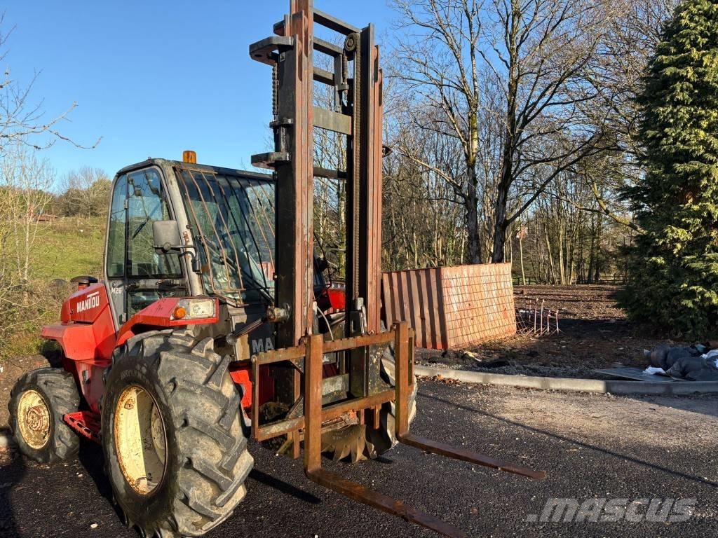 Manitou M 26.4 Chariot tout terrain