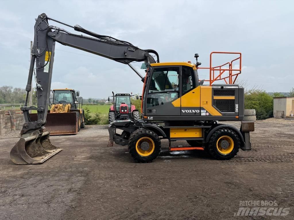 Volvo EW 160 E Pelle sur pneus