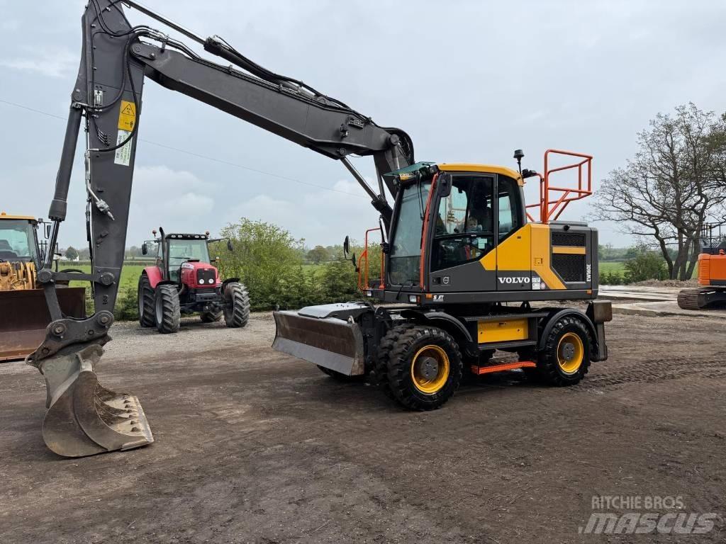Volvo EW 160 E Pelle sur pneus