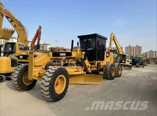 CAT 140 H Niveleuse