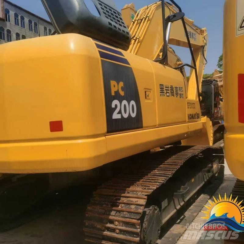 Komatsu PC 200-8 Pelle sur chenilles