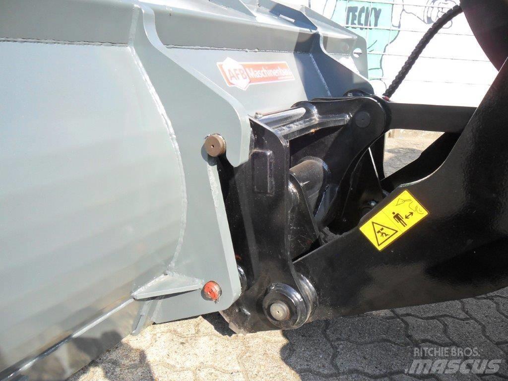 Sany SW075 Chargeuse sur pneus