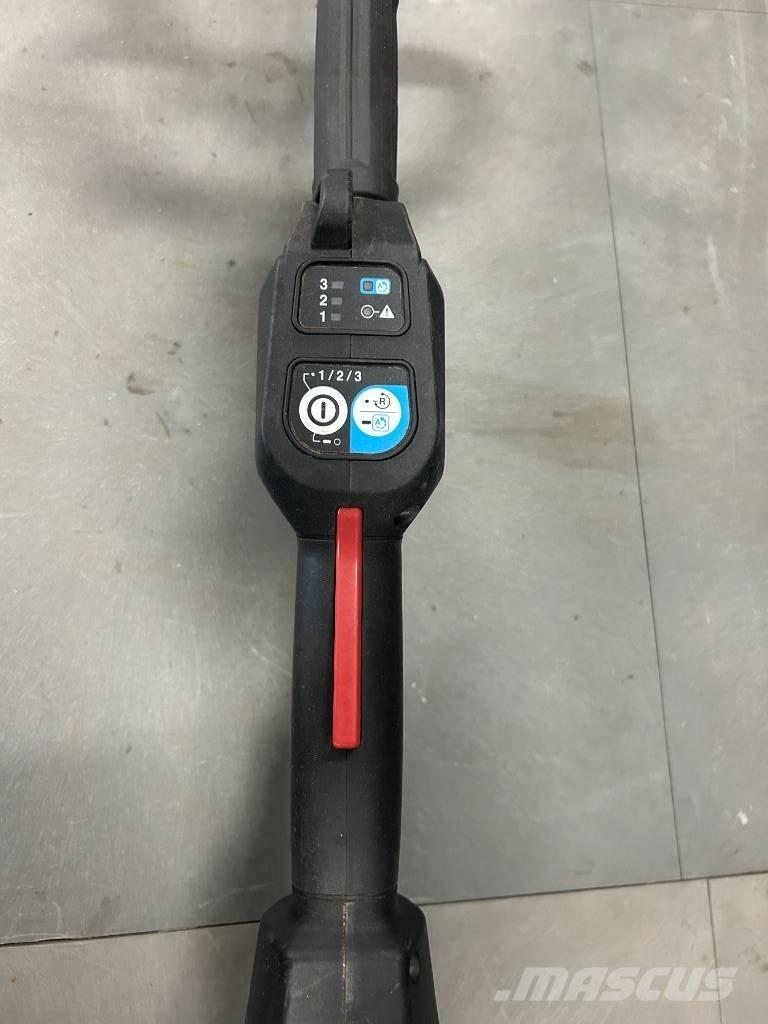 Makita Ur007gz01 Entretien du sol - Autres