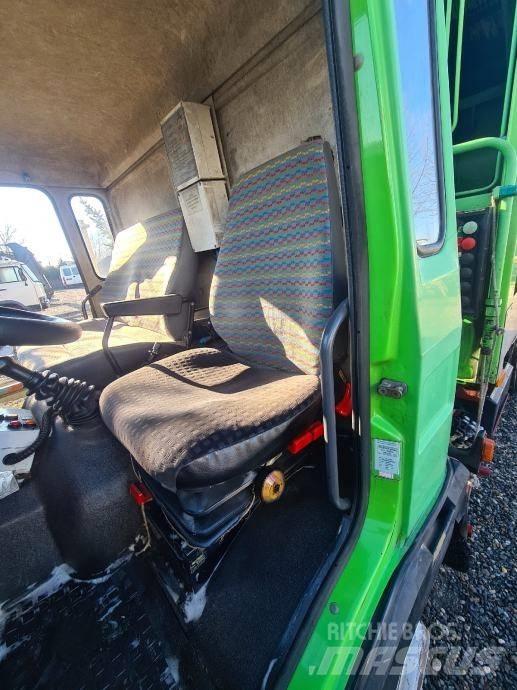 Renault S 150-09 Camion poubelle