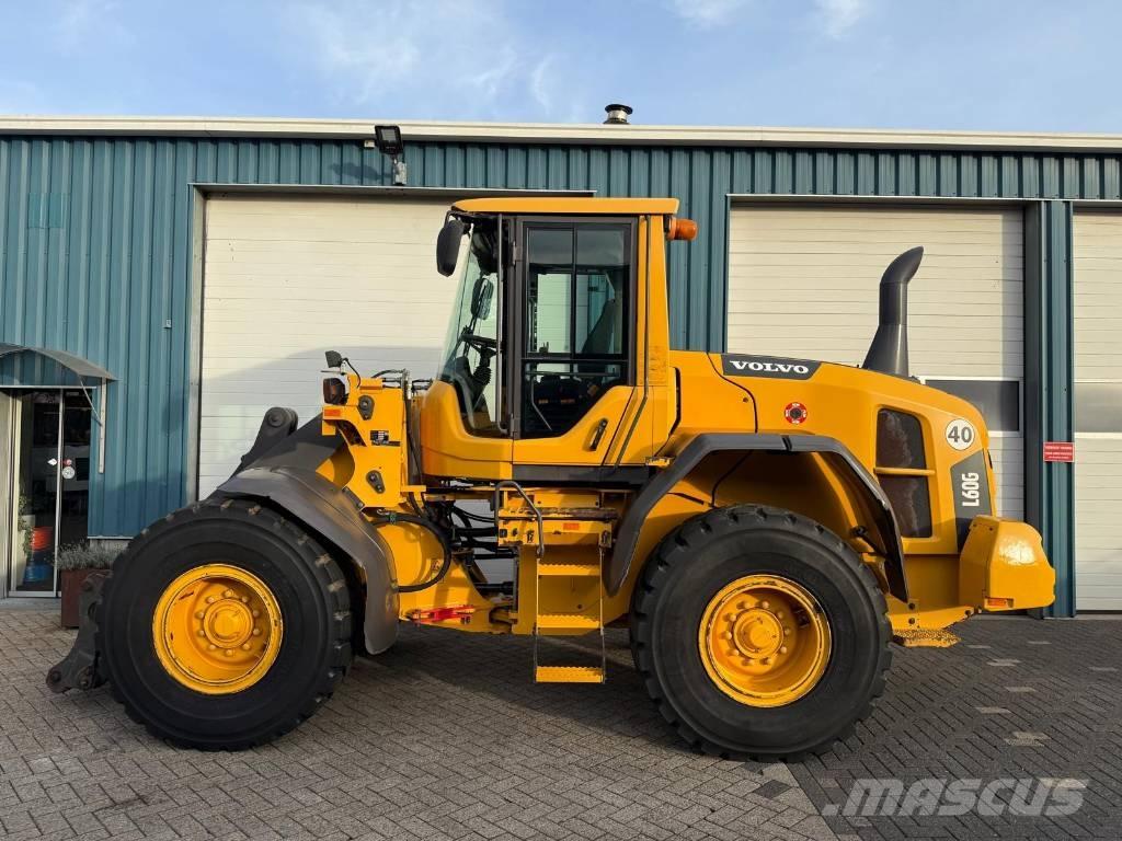 Volvo L 60 G Chargeuse sur pneus