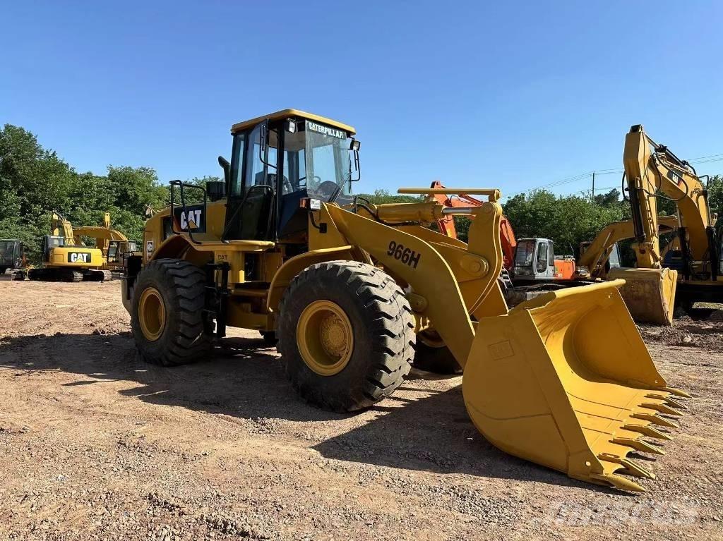 CAT 966H Chargeuse sur pneus