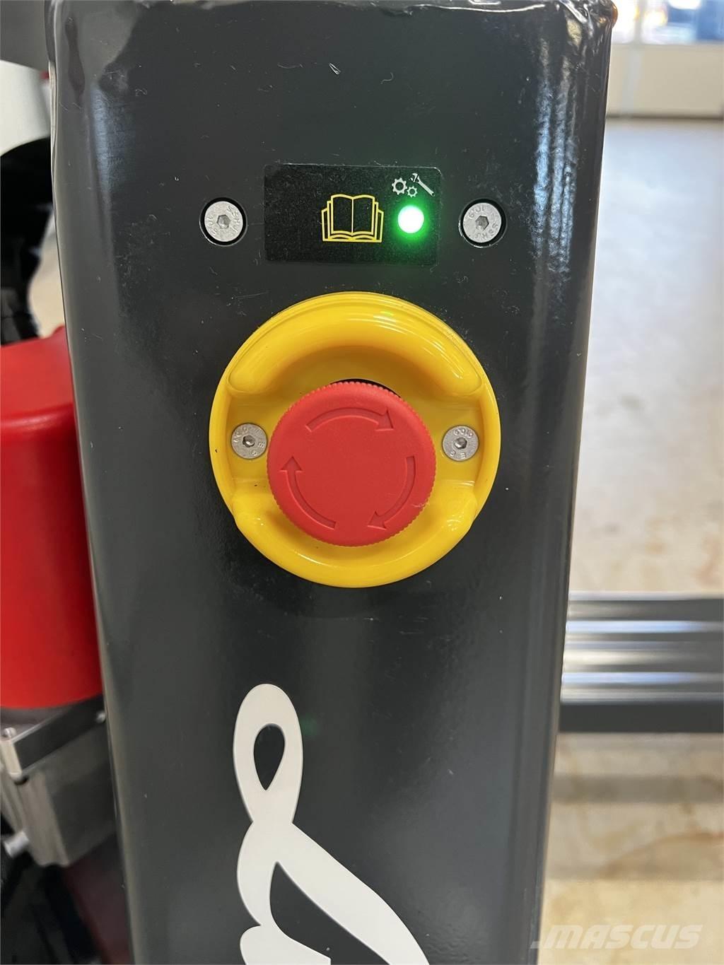 Linde MT15C Gerbeur accompagnant