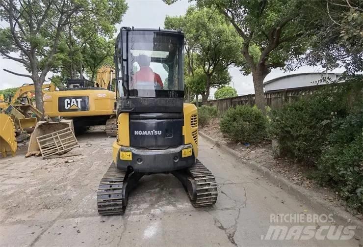 Komatsu PC35 Pelle sur chenilles